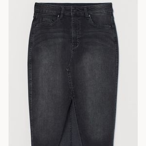H&M Knee Length denim skirt